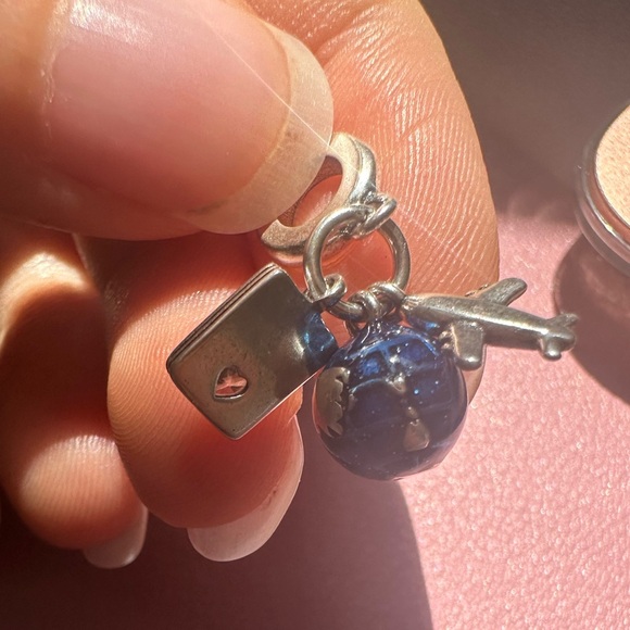NWOT Pandora FIT Travel Passport Silver Charm - Picture 7 of 8